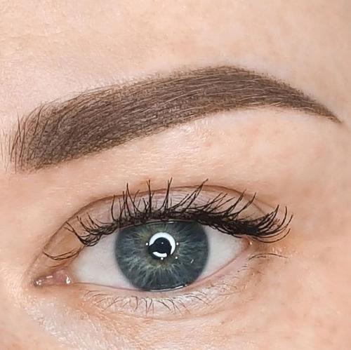 Модные брови 2020.