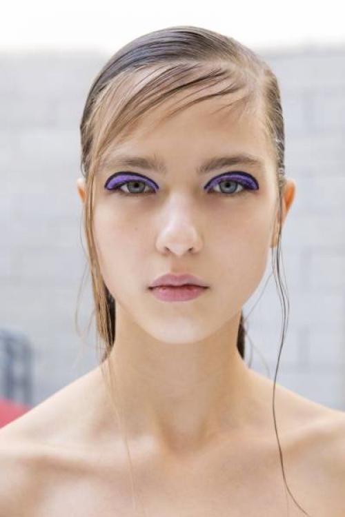 Макияж для голубых глаз повседневный. Лучшие идеи повседневного макияжа для голубых глаз