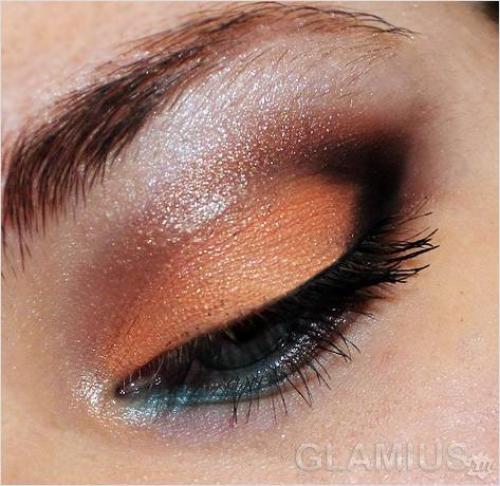 Персиковые тени. Персиковый макияж глаз фото: