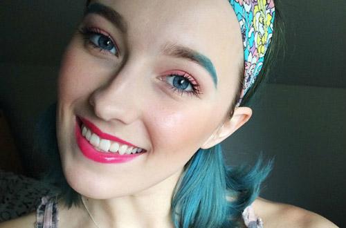 Техника окрашивания бровей омбре. Окрашивание бровей омбре: правила и особенности техники