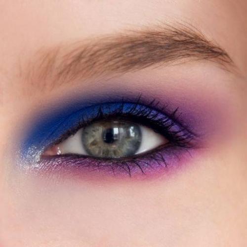 Как красились в 90 х. Макияж 1990-х на современный лад: фотоинструкция