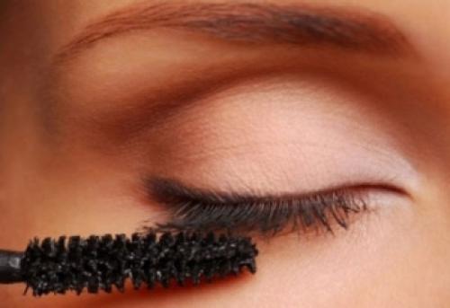Как открыть тушь. Правильное хранение и использование туши для ресниц