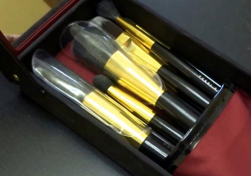 Бюджетные кисти для макияжа. Внешний вид и назначение кистей