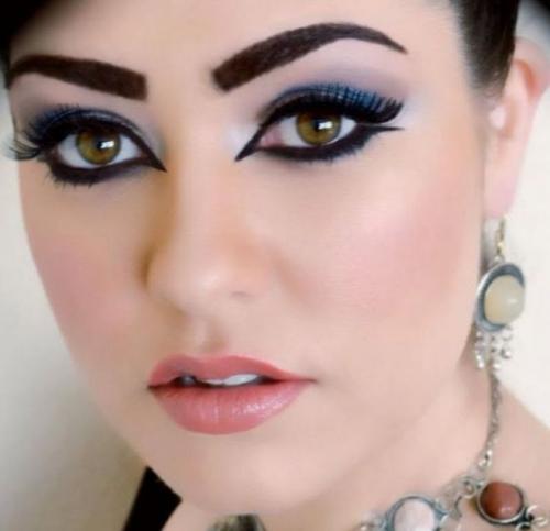 Макияж со стрелками на каждый день. Идеи макияжа со стрелками