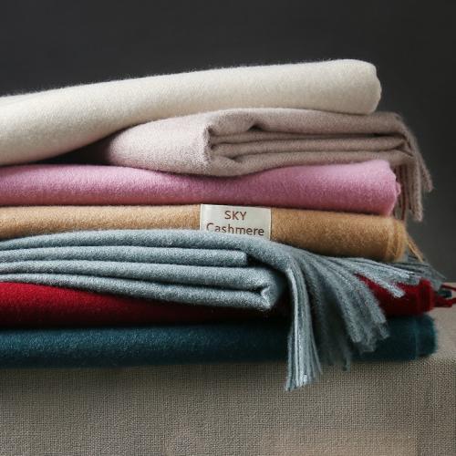 Какой состав шарфа лучше. Из какого материала лучше покупать шарф