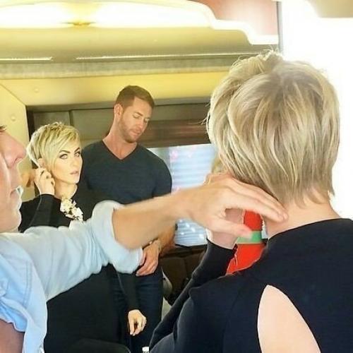 Стрижки, чтобы сузить лицо. Я, как всегда, рада видеть вас на своём канале.