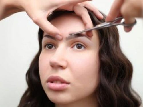 Как сделать идеальную форму бровей в домашних условиях. Удаляем лишнее, добавляем нужное 15 Как сделать идеальную форму бровей в домашних условиях. Удаляем лишнее, добавляем нужное 15