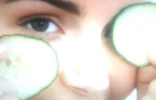 Как убрать нависшее веко скотчем. Как убрать нависшие веки под глазами