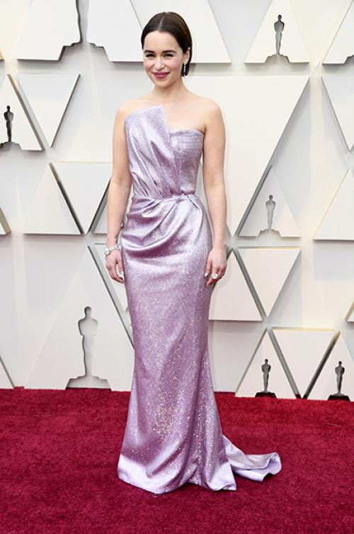 Эмилия Кларк без макияжа. Эмилия Кларк без фотошопа, без макияжа. Как выглядит актриса на самом деле 12 Эмилия Кларк без макияжа. Эмилия Кларк без фотошопа, без макияжа. Как выглядит актриса на самом деле 12