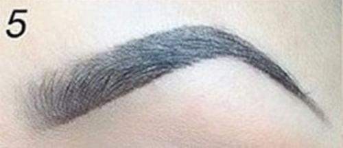 Как подвести брови. Как накрасить брови карандашом пошагово?