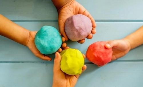 Как сделать легкий. Как сделать пластилин своими руками в домашних условиях