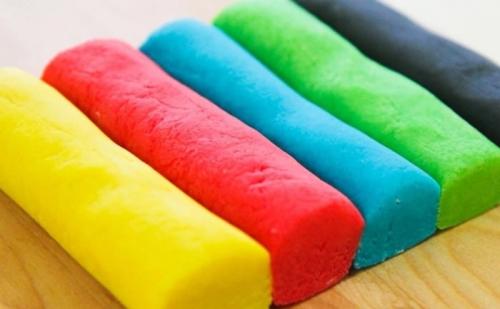 Как сделать легкий. Как сделать пластилин своими руками в домашних условиях