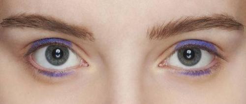 Как нарисовать стрелки карандашом. Как рисовать стрелки на глазах карандашом?