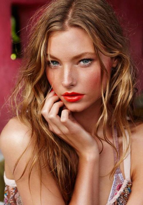 Бронзовые тени. Как сделать красивый бронзовый макияж?