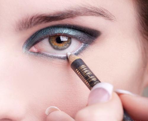 Макияж для карих глаз увеличивающий глаза. Что влияет на визуальное увеличение глаз 19