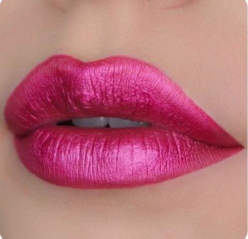 Какой цвет помады модный в 2019 году. Самые модные оттенки помад сезона весна-лето 2019