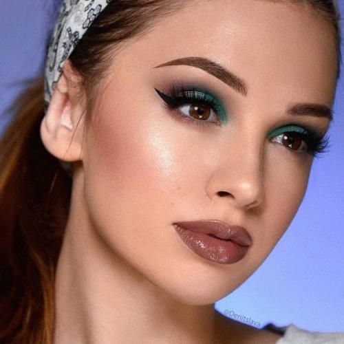 Красивый макияж простой для карих глаз. Как сделать повседневный Smoky eyes для карих глаз пошагово с фото 09