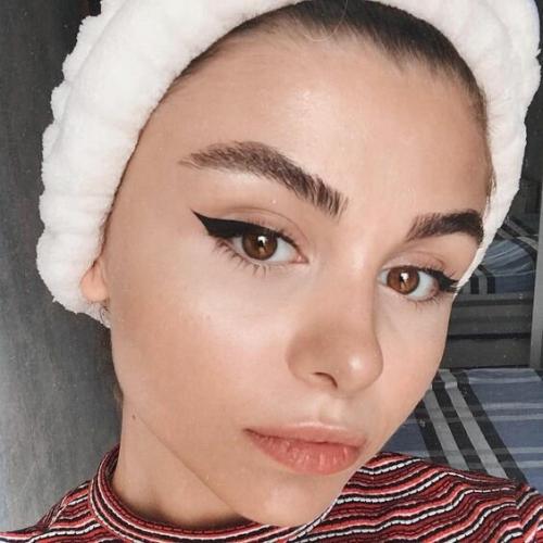 Макияж для карих глаз 2019. Макияж для карих глаз: самые актуальные идеи 2019-2020