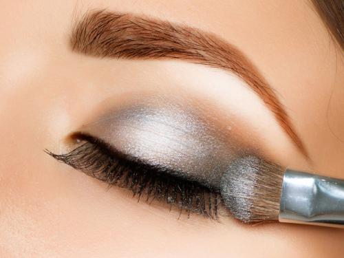 Макияж для карих глаз увеличивающий глаза. Что влияет на визуальное увеличение глаз 18