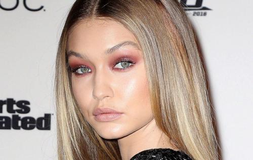 Розовые тени для глаз. Макияж глаз розовыми тенями: как сделать образ нежным и женственным