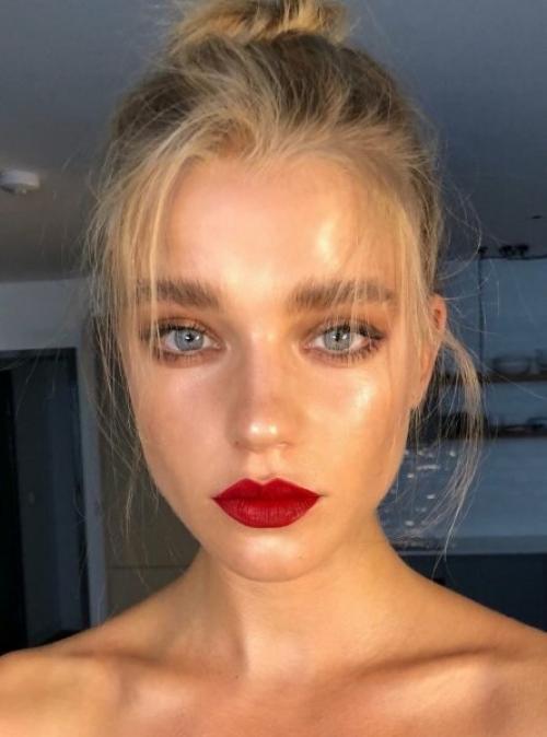 Брови 2019 тренд. Какие брови будут модными в 2019 году