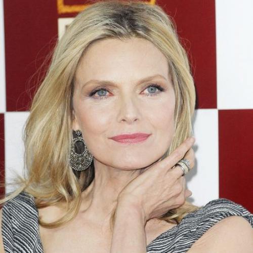 Макияж для женщин з.  Макияж после 45 который молодит: пошаговая инструкция