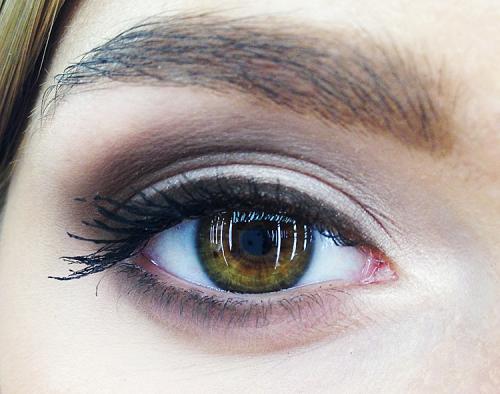 Макияж для глаз карих глаз стрелки. Макияж для карих глаз в разных цветах 22 Макияж для глаз карих глаз стрелки. Макияж для карих глаз в разных цветах 22