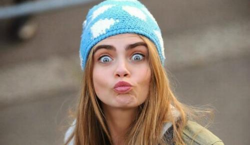 Как стать похожей на кару Делевинь. Кара Делевинь без макияжа, секреты красоты топ-модели