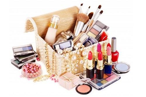 Какую косметику. Перечень