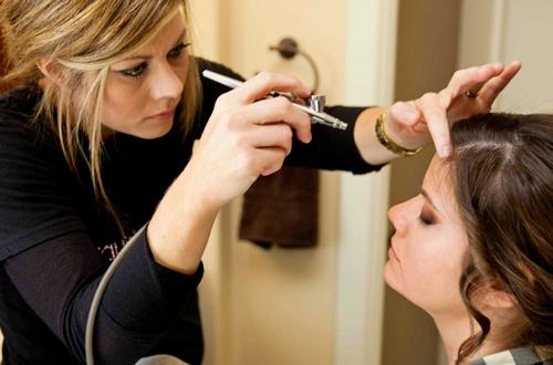 Макияж техника нанесения. Макияж для лица