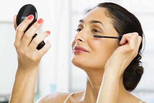 Макияж для женщины 50 лет голубые глаза. Оформляем глаза 10 Макияж для женщины 50 лет голубые глаза. Оформляем глаза 10