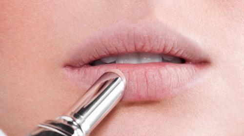 Праймер для губ. Почему от нас скрывали чудодейственный праймер для губ?