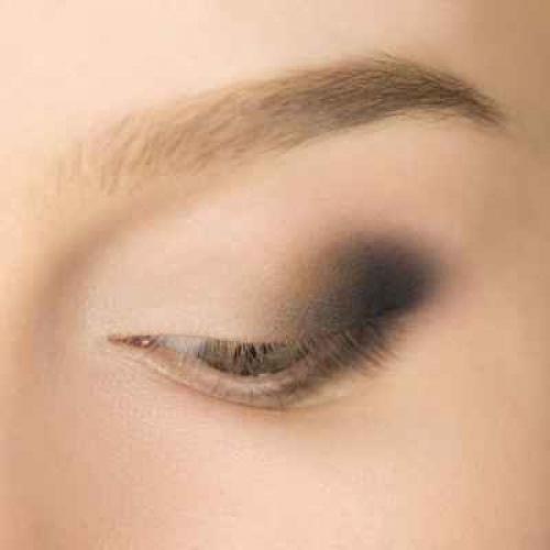 Макияж гуашью. Акварельная техника в макияже: фотоинструкция 17 Макияж гуашью. Акварельная техника в макияже: фотоинструкция 17