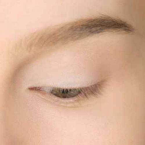 Макияж гуашью. Акварельная техника в макияже: фотоинструкция 14 Макияж гуашью. Акварельная техника в макияже: фотоинструкция 14