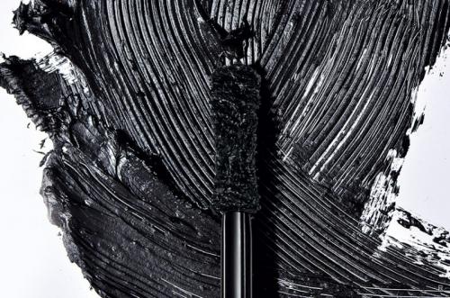 Кому не идет тушь. Тушь для ресниц: чем опасна и почему её нельзя использовать ежедневно