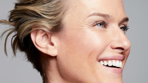 Стрелки с тенями макияж. Пошаговый порядок его нанесения такой: 32