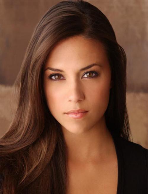 Как правильно наносить макияж на лицо в домашних. Правила нанесения основы и тонального крема