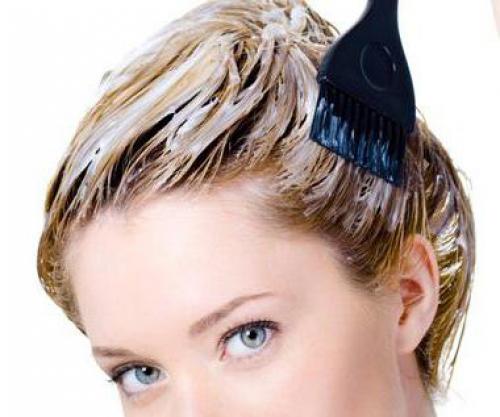 Покрасить брови оттеночным шампунем. Стоимость краски – залог успеха?