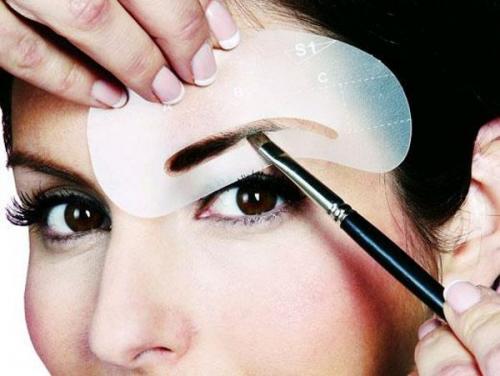 Можно ли красить брови тоникой. Как покрасить брови в домашних условиях 04 Можно ли красить брови тоникой. Как покрасить брови в домашних условиях 04