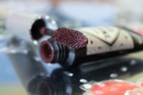 Как сделать коричневую тушь. Желательный цвет глаз