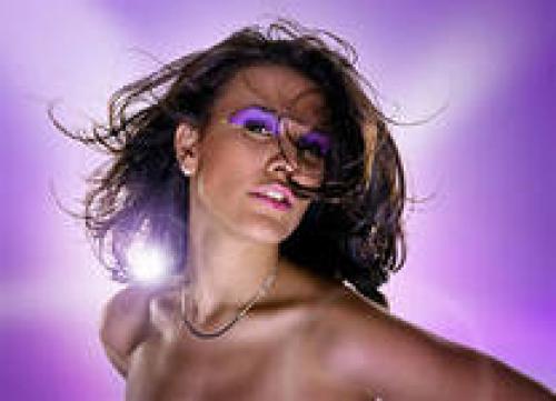 Зачем делают макияж. Зачем нужен макияж