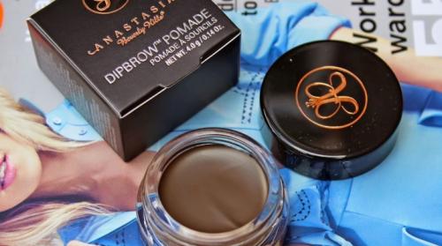 Как красить брови помадкой анастасия беверли хиллз. Помада для бровей Anastasia Beverly Hills