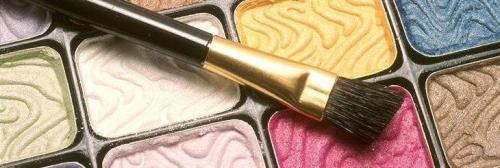 Как правильно наносить тени на веки