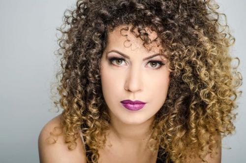 Завивка крупная на средние волосы. Стрижки и прически на средние волосы с химической завивкой 04 Завивка крупная на средние волосы. Стрижки и прически на средние волосы с химической завивкой 04