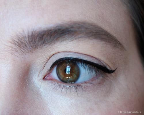 Стрелки для нависшего века и увеличения глаз. Как сделать качественные стрелки на нависшем веке