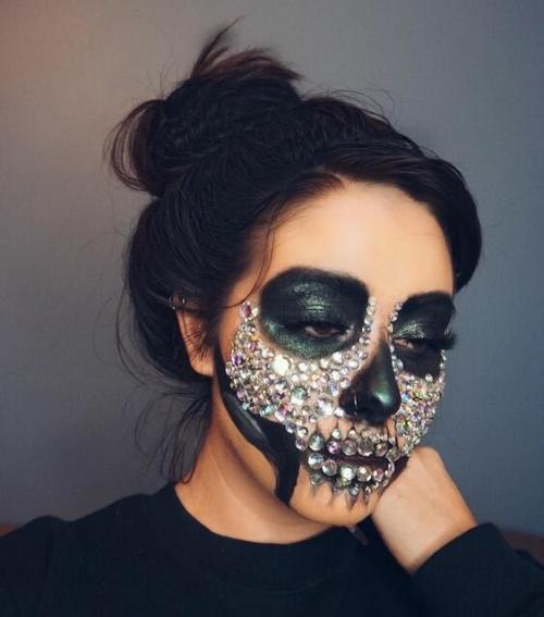 Макияж на Хэллоуин 2019 легкий. Уникальные идеи макияжа на Хэллоуин 2019