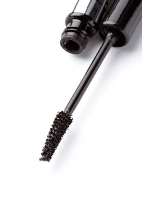 Как снять ограничитель с тюбика туши. Как отмыть тюбик от туши для ресниц?