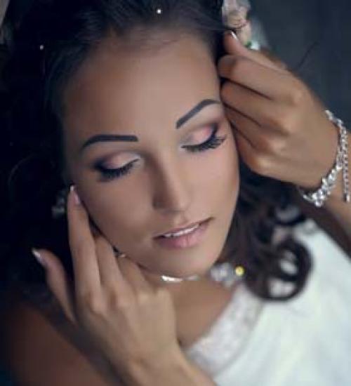 Накрасить невесту. Раздел: 02