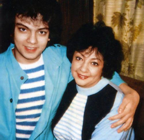 Киркоров женился на Пугачевой в году. Первая жена Киркорова через 20 лет о Пугачевой сказала все: правда не для всех 12