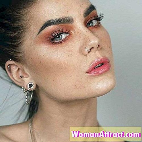 Медные тени. Медная тень для глаз станет самой жаркой тенденцией в макияже летом - Составить - 2019